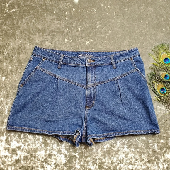 Wild Fable High Rise Denim Shorts - Picture 1 of 8